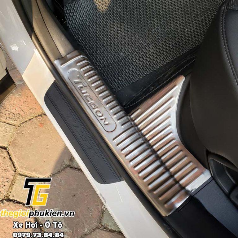 Bộ Ốp bậc, Nẹp bước chân INOX Hyundai Tucson 2022