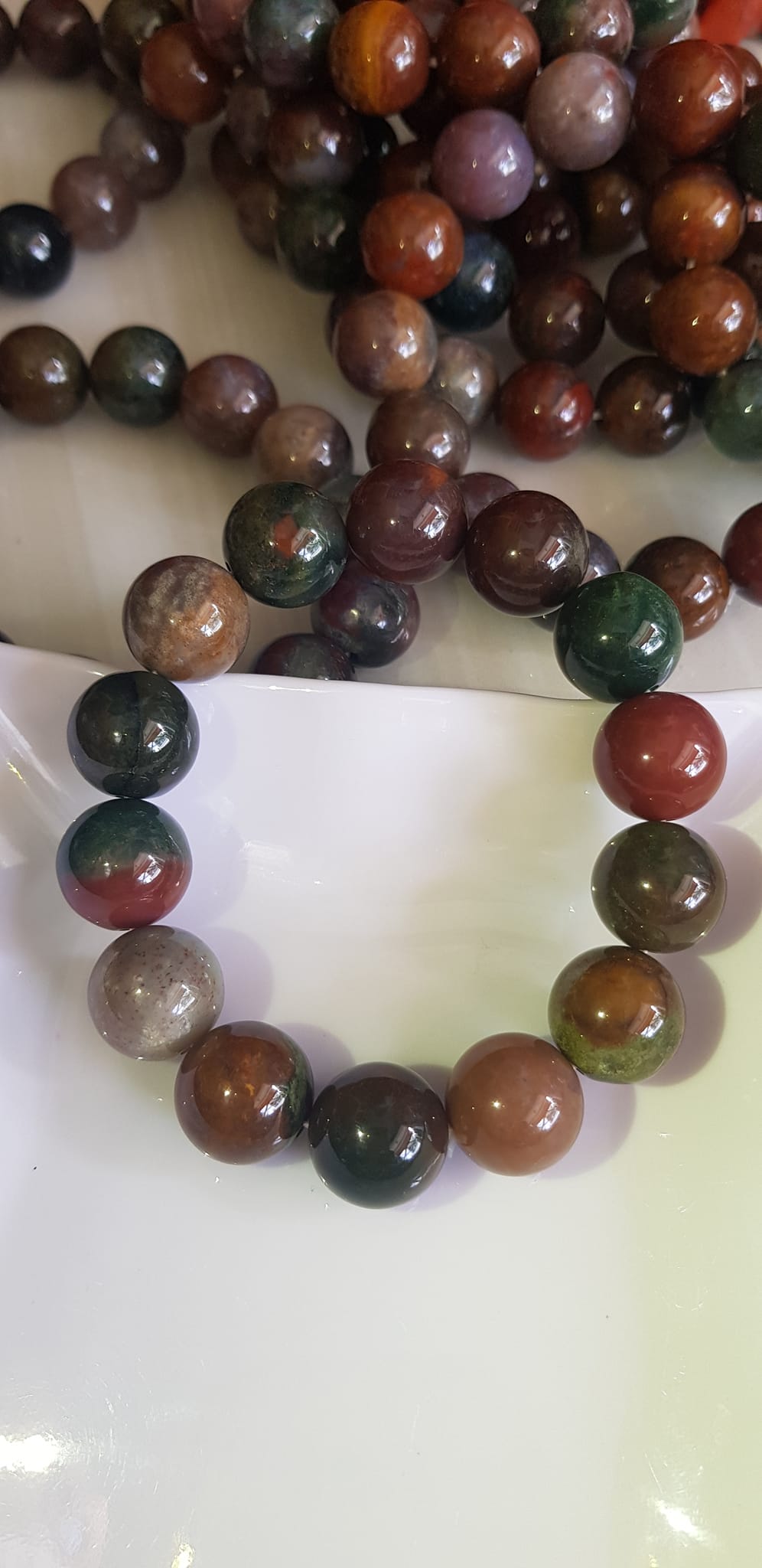 Vòng Tay phong thủy Nam đá Casidon tự nhiên Màu mới 14mm 14 hạt bóng rất đẹp Vòng đa sắc màu đẹp lạ mới sang rẻ đẹp Hợp Nam tất cả các mệnh đeo mệnh Thổ, mệnh Kim, mệnh Thủy và mệnh Mộc ạ