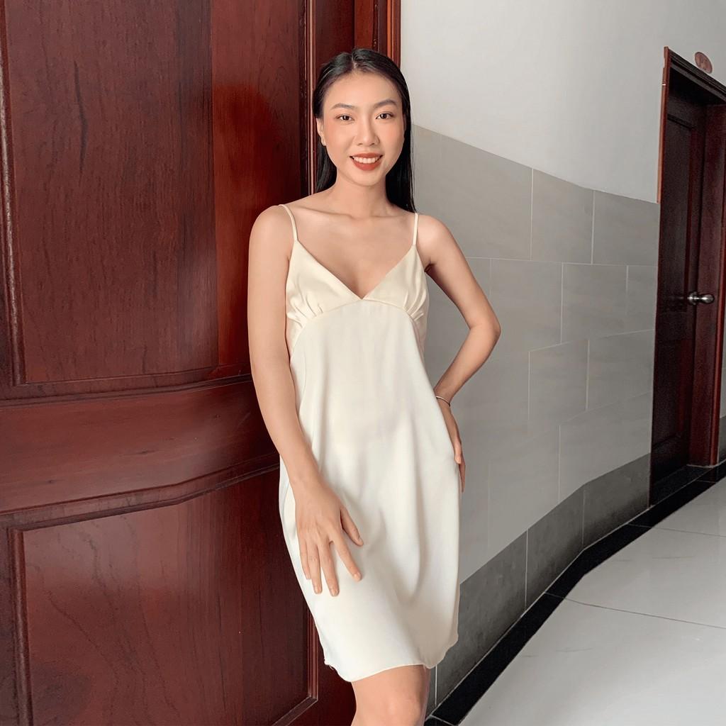 Set Đầm Váy Ngủ Sleepwear Basique Robe 2 Dây Cổ Chữ V Hở Lưng Chất Lụa Trơn Cao Cấp Phong Cách Basic Thanh Lịch Nữ Tính