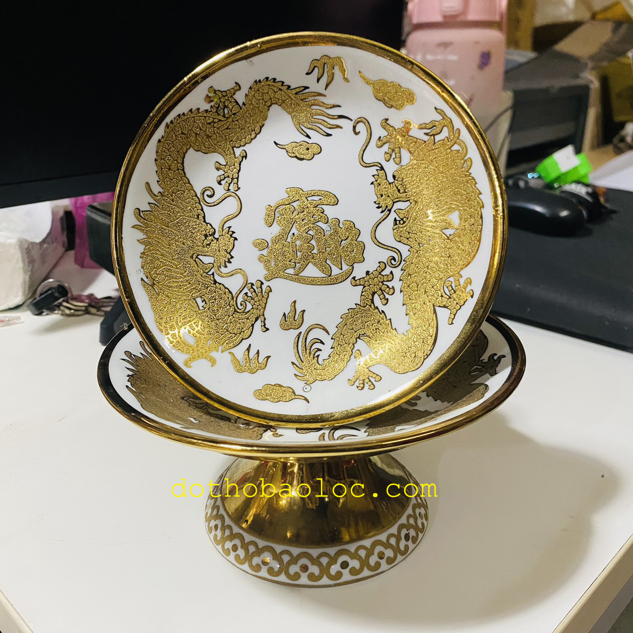 Dĩa sứ họa tiết rồng vàng 3D 2 cỡ ĐK: 15cm và 17.5cm
