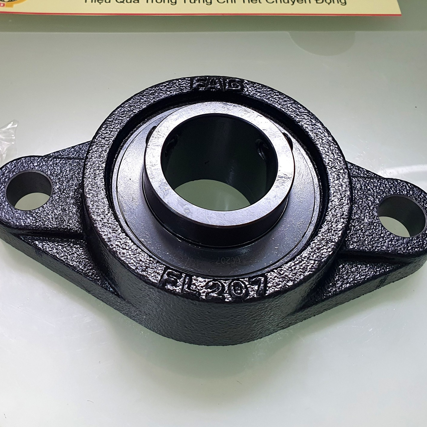 Gối đỡ UCFL207-J7