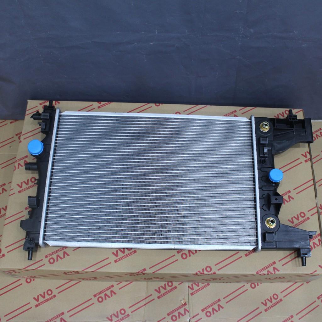 Két nước Chevrolet Cruze, 2009-2011, số tự động, xe nhập