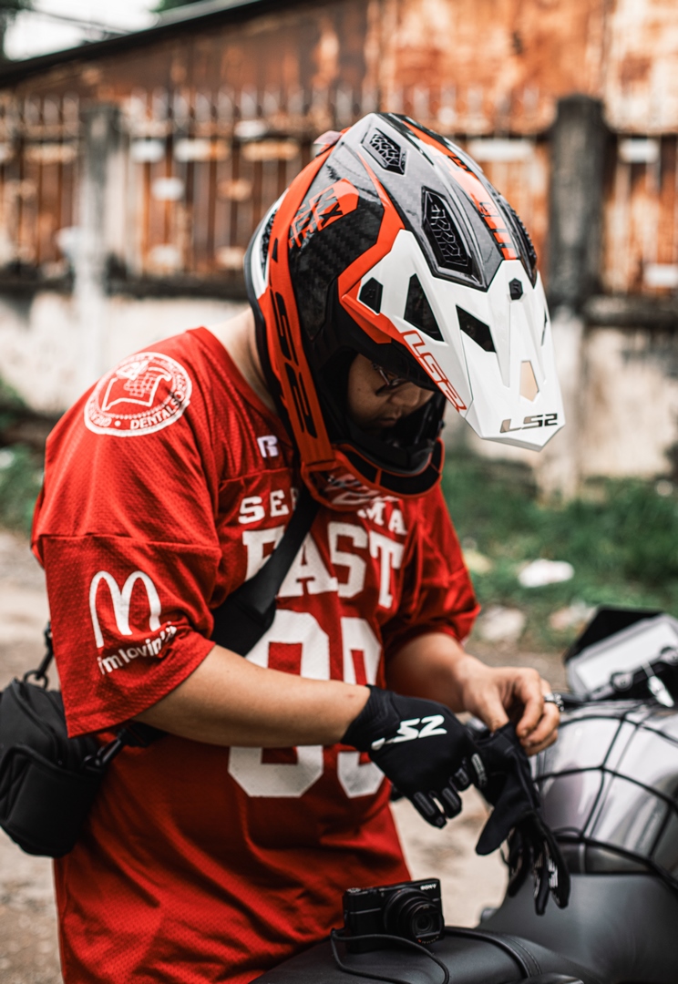 Mũ Cào Cào LS2 MX703 X-Force Carbon