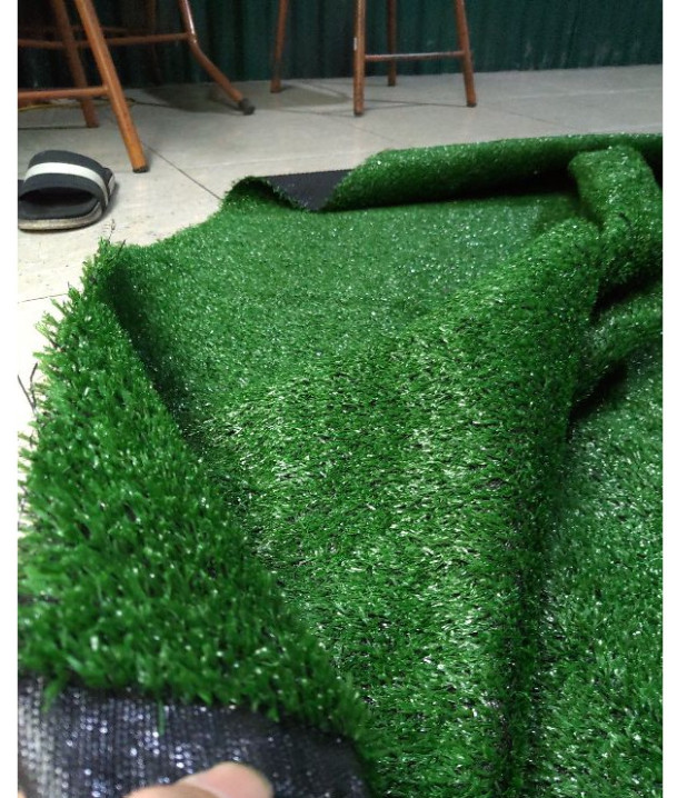 Thảm cỏ nhựa nhân tạo sợi cỏ dài 1cm êm ái, trang trí sự kiện, tiểu cảnh sân vườn loại cao cấp không độc hại, bền, đẹp khổ 2m màu xanh đậm