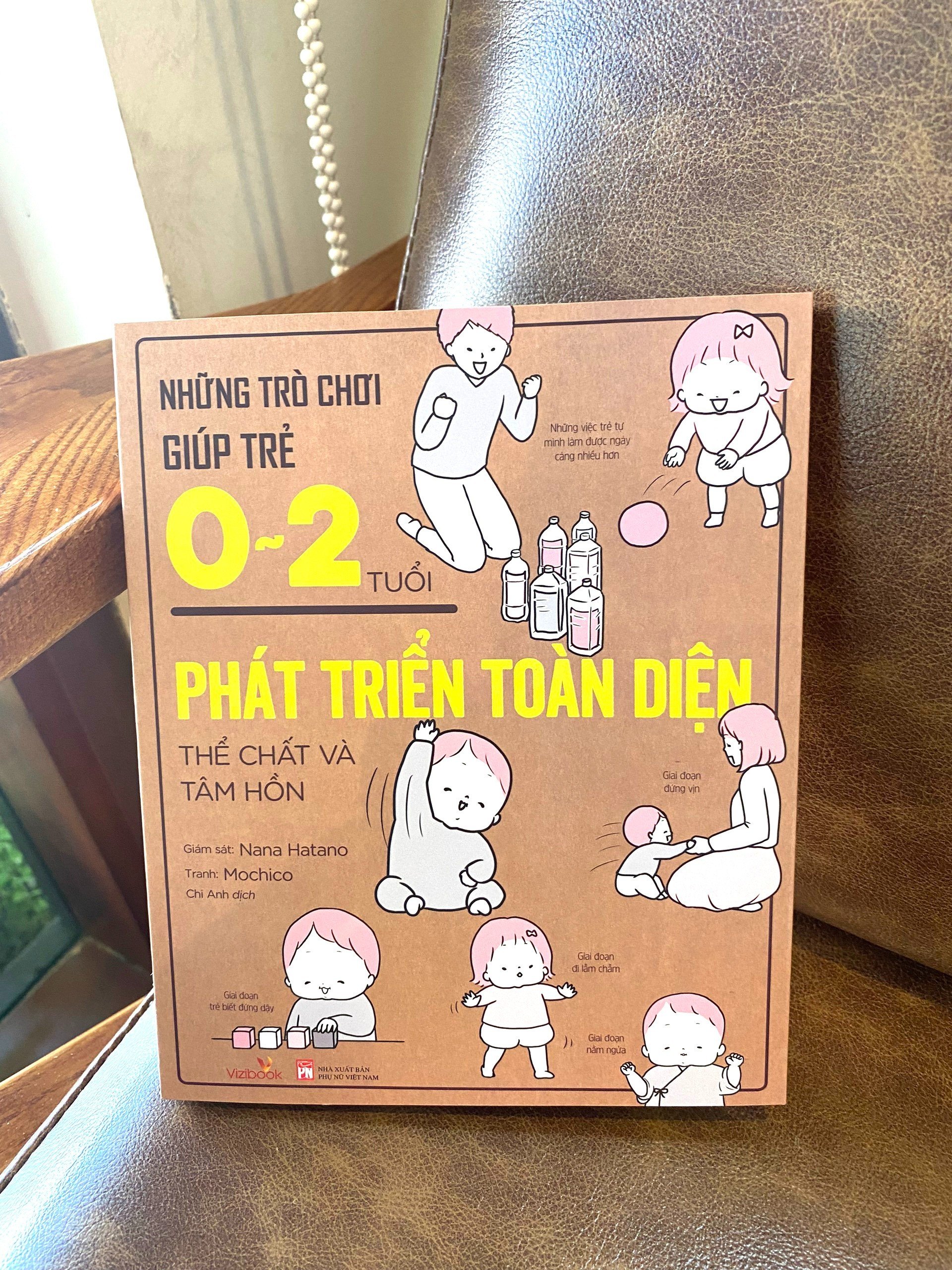 Sách - Trò chơi giúp trẻ 0-2 tuổi phát triển toàn diện thể chất và tâm hồn
