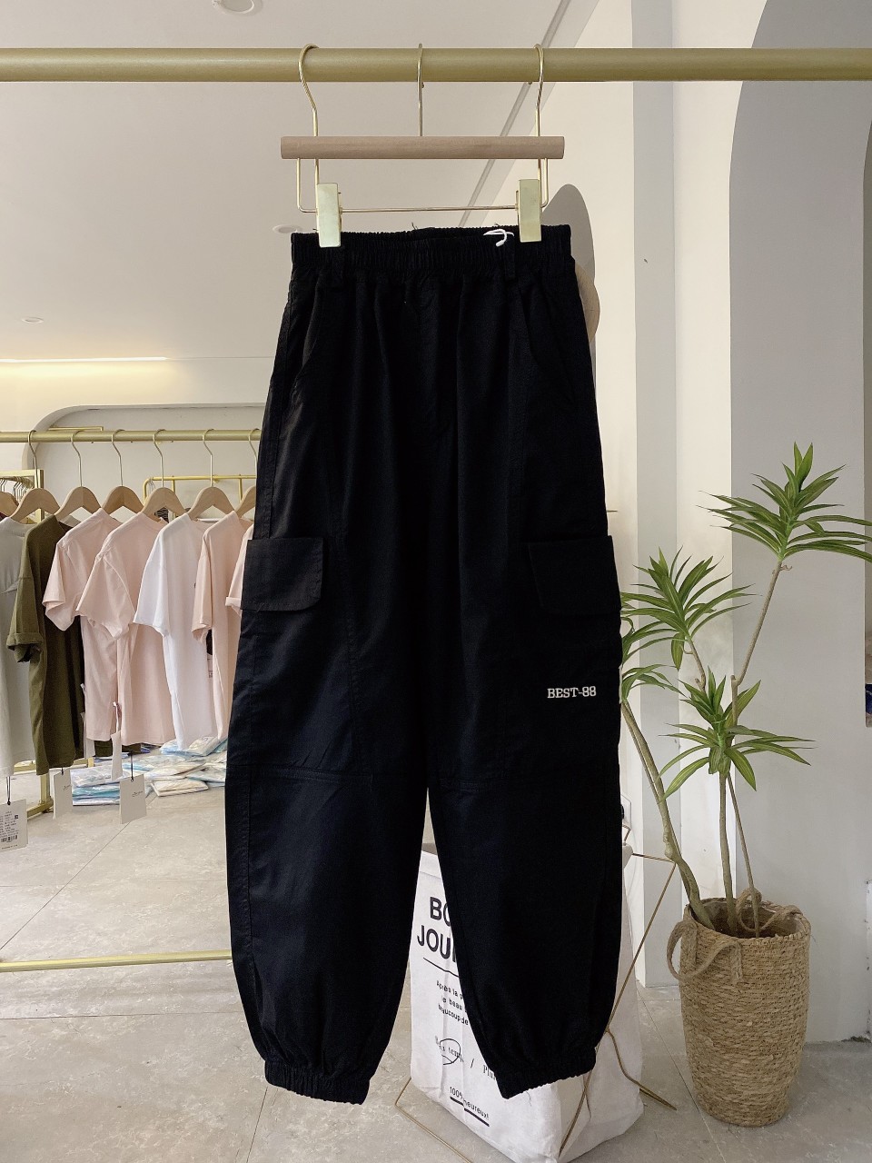 Quần kaki bé gái size đại bo gấu 9-18 tuổi thêu chữ BEST 88 dáng thể thao hàng Quản Châu cao cấp