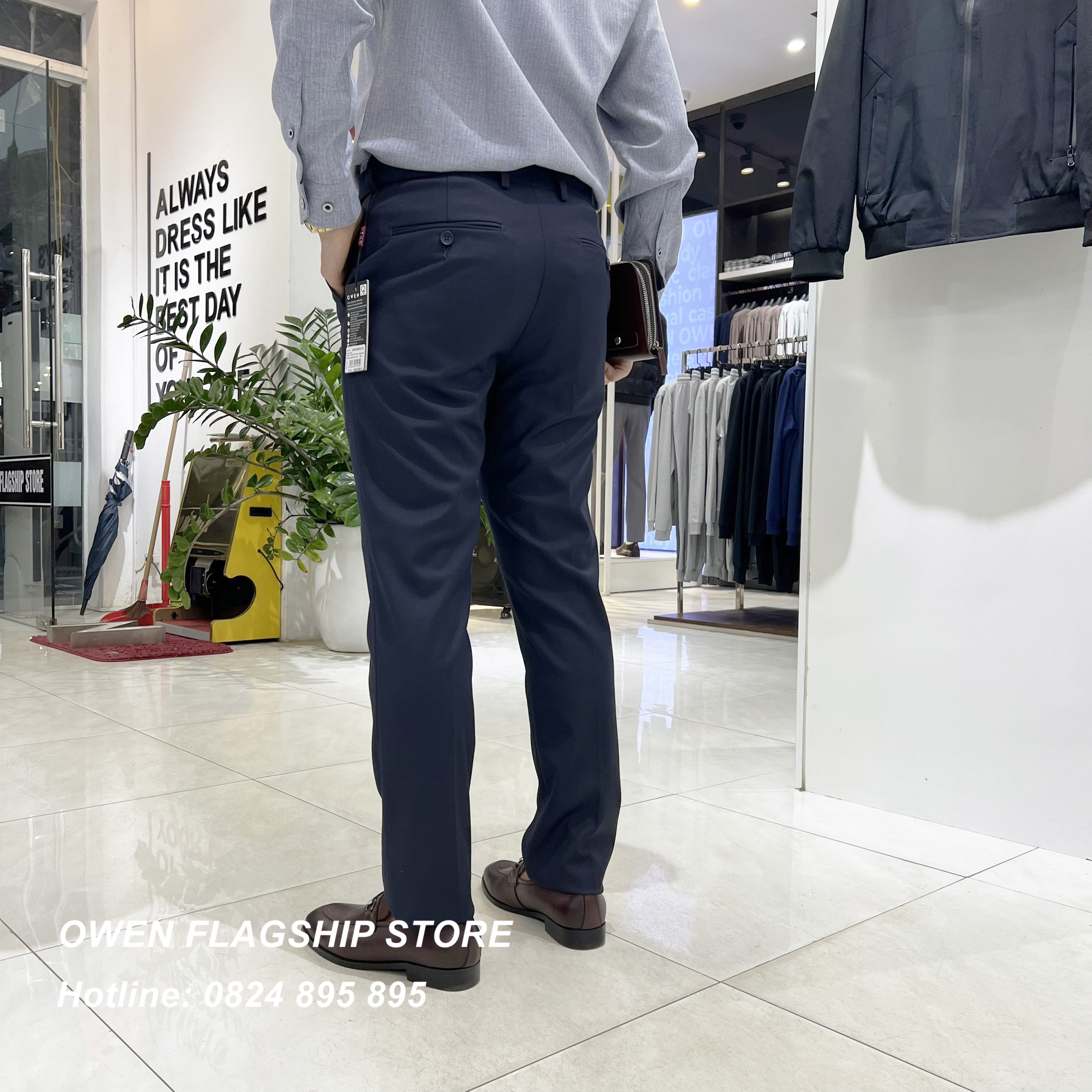 OWEN - Quần âu nam công sở dáng SLIMFIT màu Navy có trợ cạp co dãn mã QST220511-N