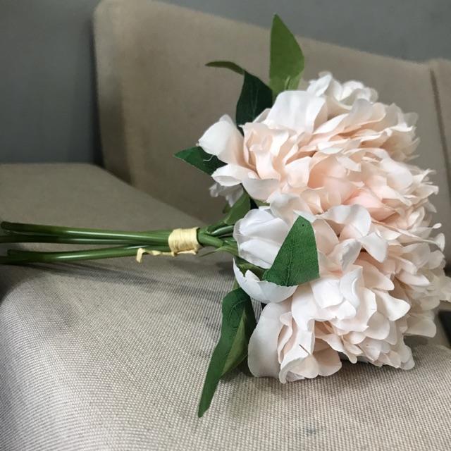 Bó hoa mẫu đơn hoa lụa