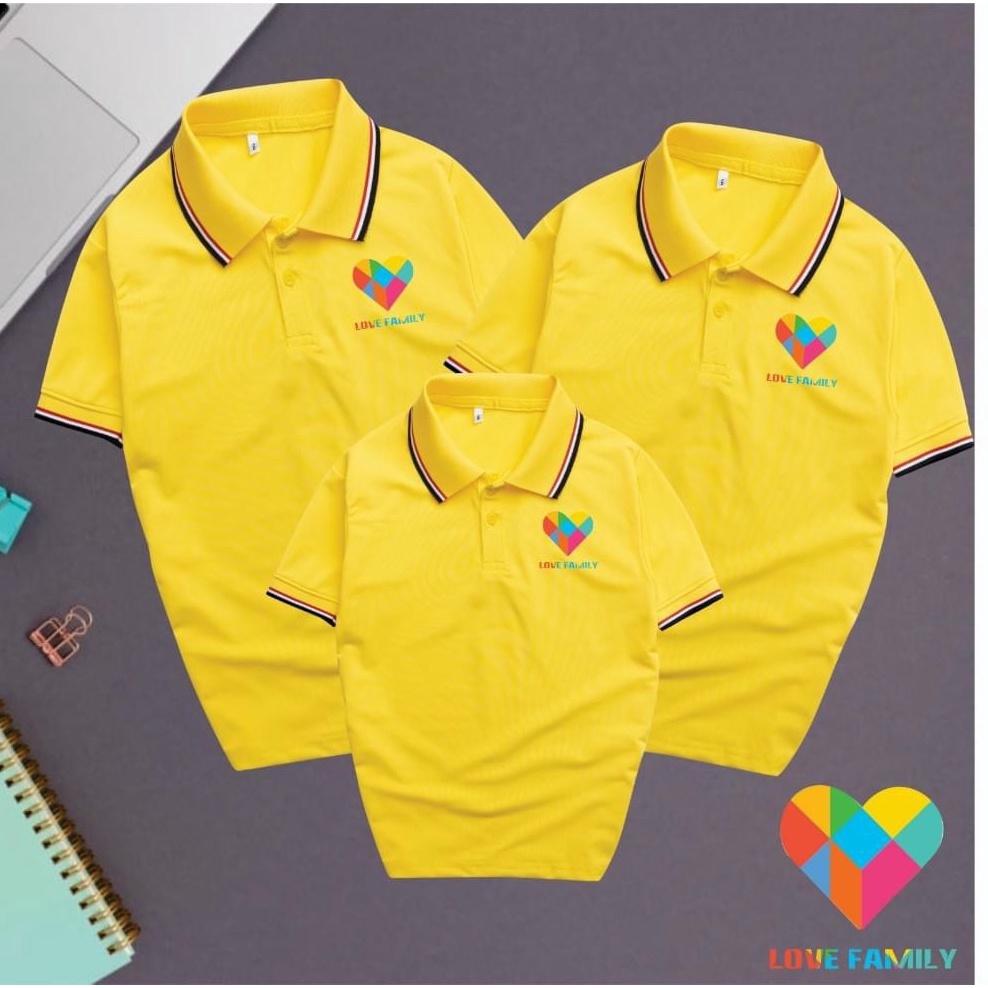 Áo gia đình có cổ 4 màu : Trắng , Vàng , Đỏ , Cam .Chất liệu poly thái co giản 4 chiều đủ size từ 8 đến 100kg .