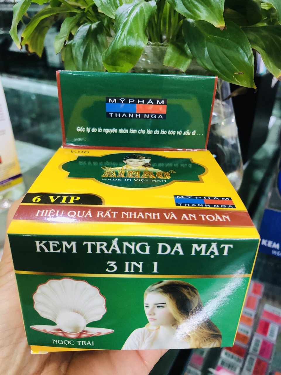 Kem AIHAO Trắng Da Mặt 3in1 (6VIP - 15g)