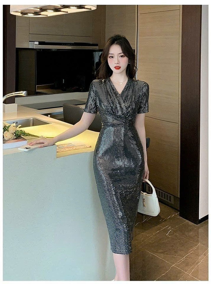 Đầm body thun kim sa cổ V cột nơ sang trọng