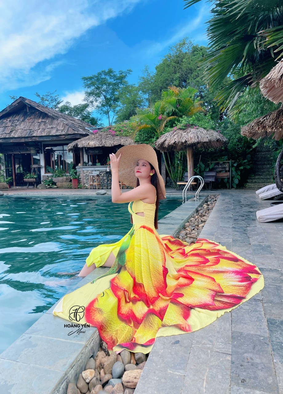 Váy đi biển, đầm maxi dài khoét eo xẻ tà dáng xoè HOANGYEN