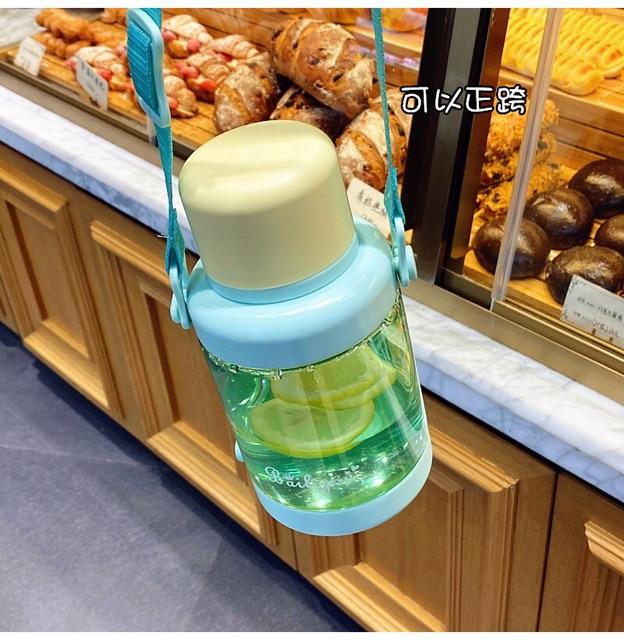 Bình nước Bailiyou thiết kế nắp và quai độc đáo 700ml