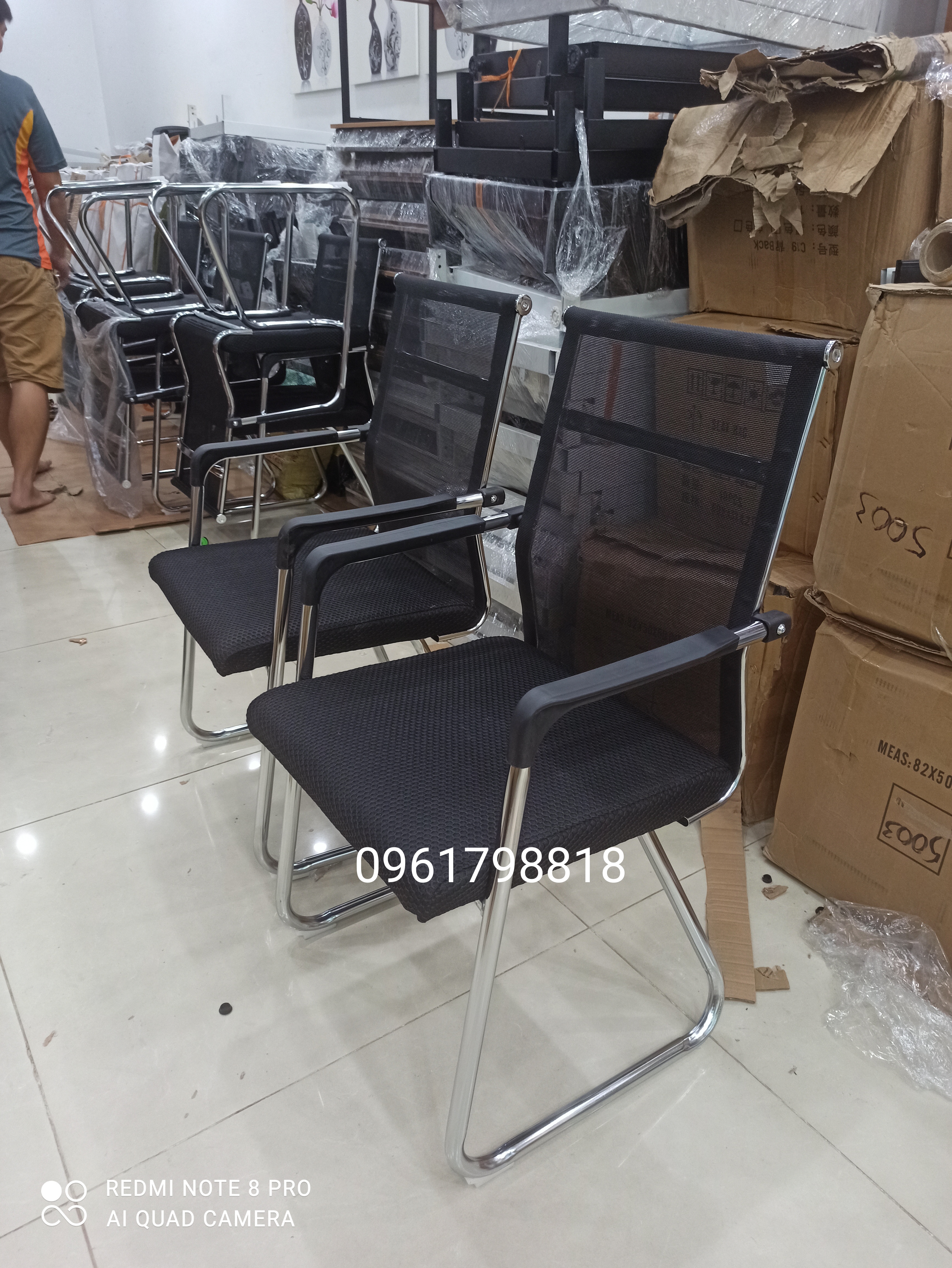 Ghế Quỳ Lưới G4019 Lưng Thấp Trẻ Trung