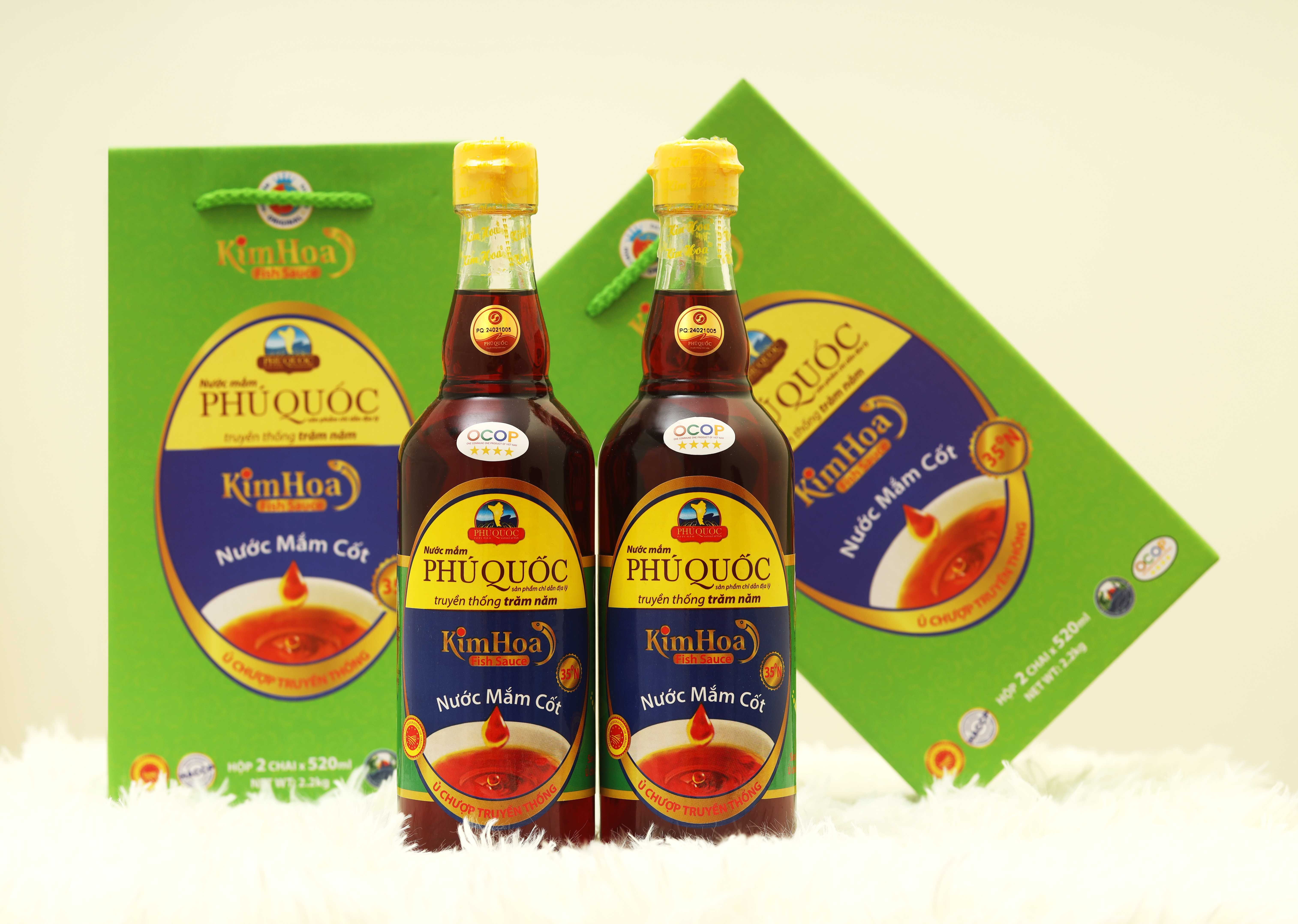 Nước Mắm Cốt Kim Hoa Phú Quốc 35 độ đạm Hộp 2 chai 520ml