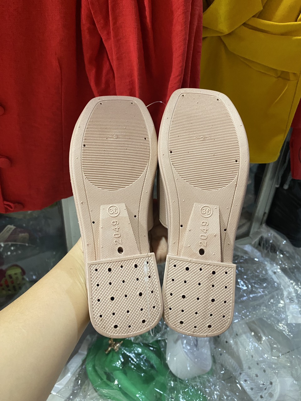 Dép nhựa đế cao nữ mềm nhiều mẫu(2039_2049) size 36-40