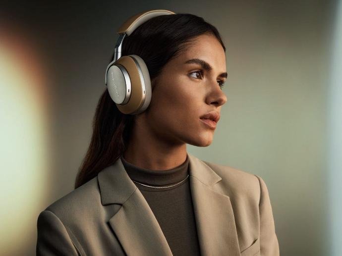 Tai nghe không dây chống ồn BOWERS &amp; WILKINS Px8 - HÀNG CHÍNH HÃNG