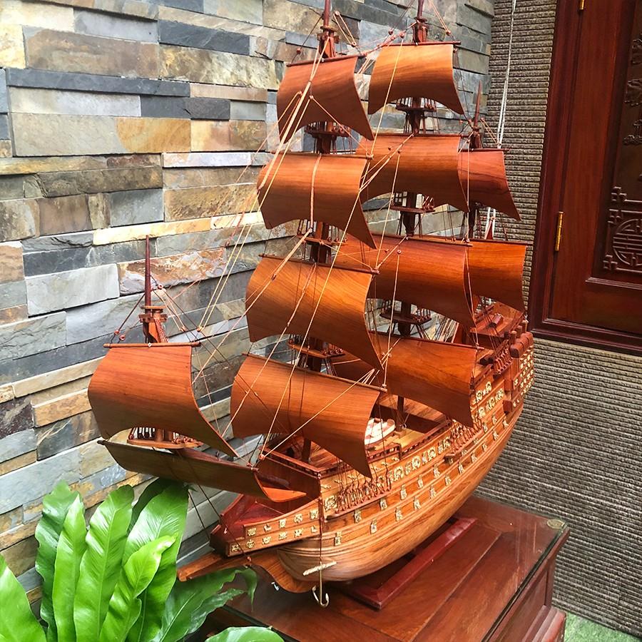 Thuyền buồm trang trí gỗ hương giá tại xưởng
