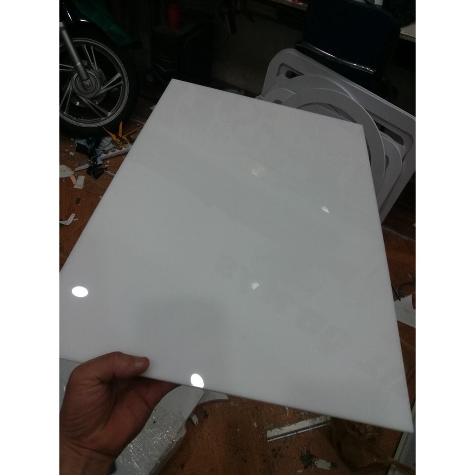 Tấm mica đài loan cao cấp nhiều màu sắc dày 2mm Size A3(30x40cm