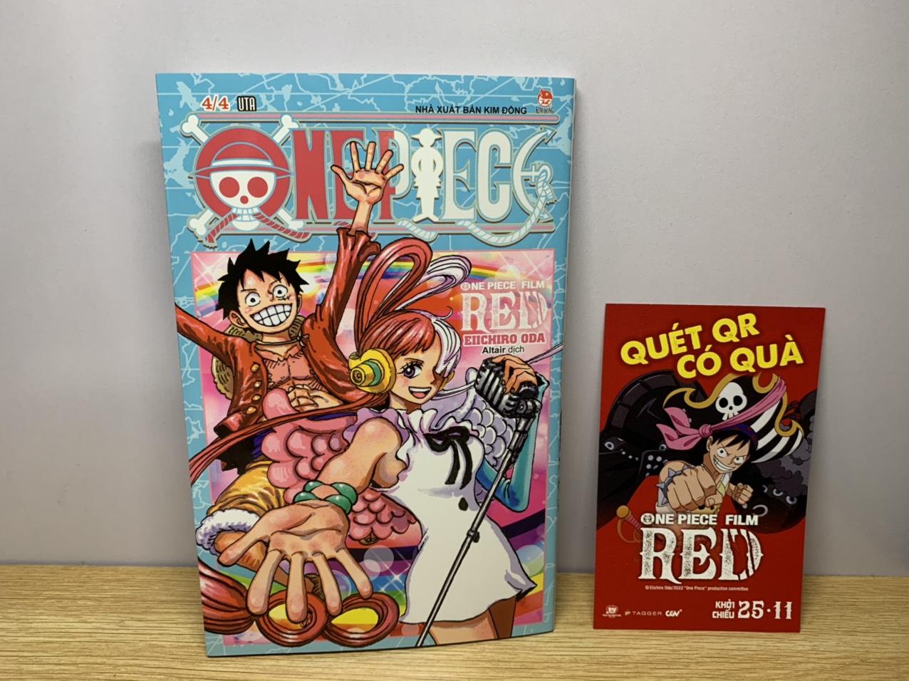One Piece Uta 4/4 (kèm thẻ QR)