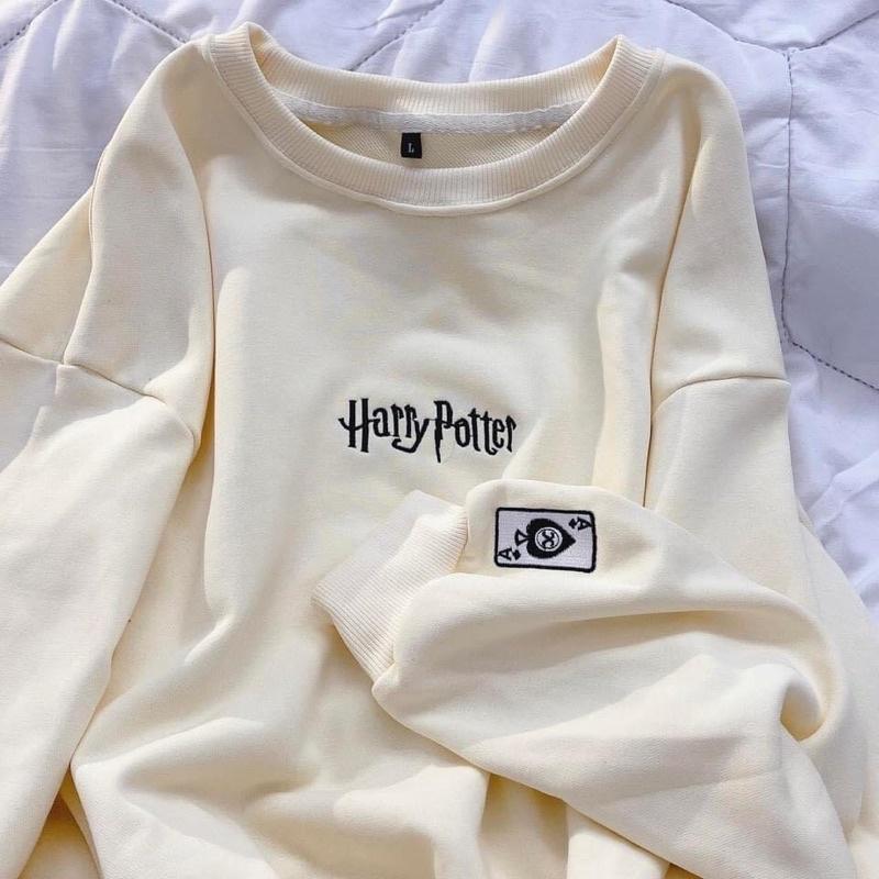 Hình ảnh Áo Sweater Dáng Rộng Chữ Thêu HARRY POTTER  [ nam nữ mặc ],Áo Sweater Chỉ Nổi Chữ Thêu Phong Cách Unisex Nam Nữ Dáng Rộng