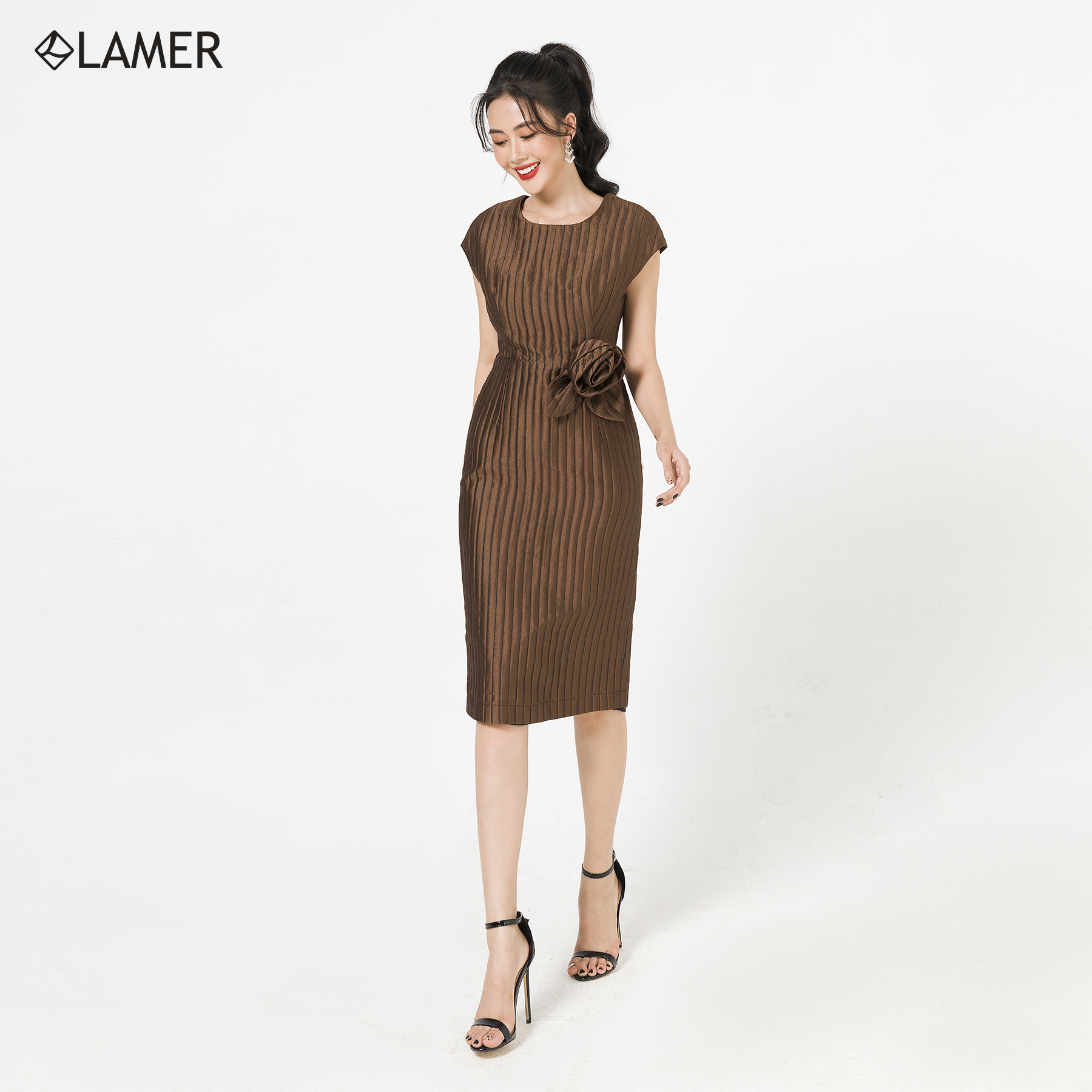 Đầm dạ hội cuốn hoa LAMER S63F20Q036