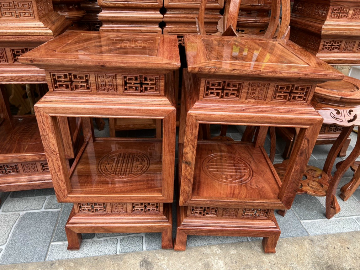 Đôn đèn gỗ hương cao 60 mặT 38 cm