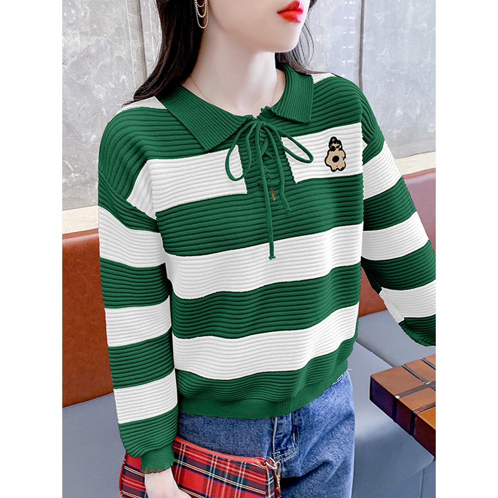 [L2M] Áo len nữ Montoghi dệt kim cổ POLO kẻ sọc retro có DÂY RÚT CỔ và LOGO HOA năng động trẻ trung