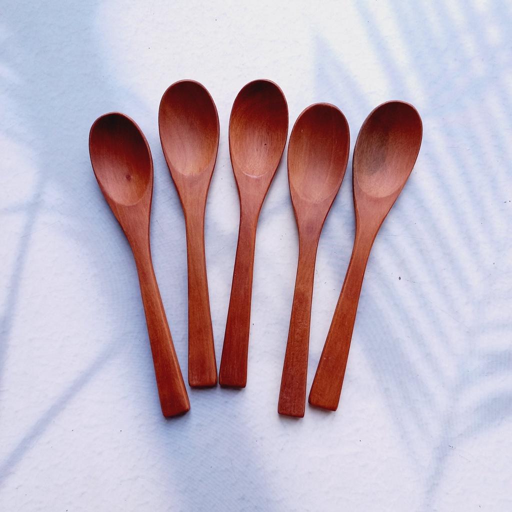 Thìa Gỗ Nhãn Nhỏ Xinh 12cm, Thìa Ăn Chè Chụp Ảnh,Decor