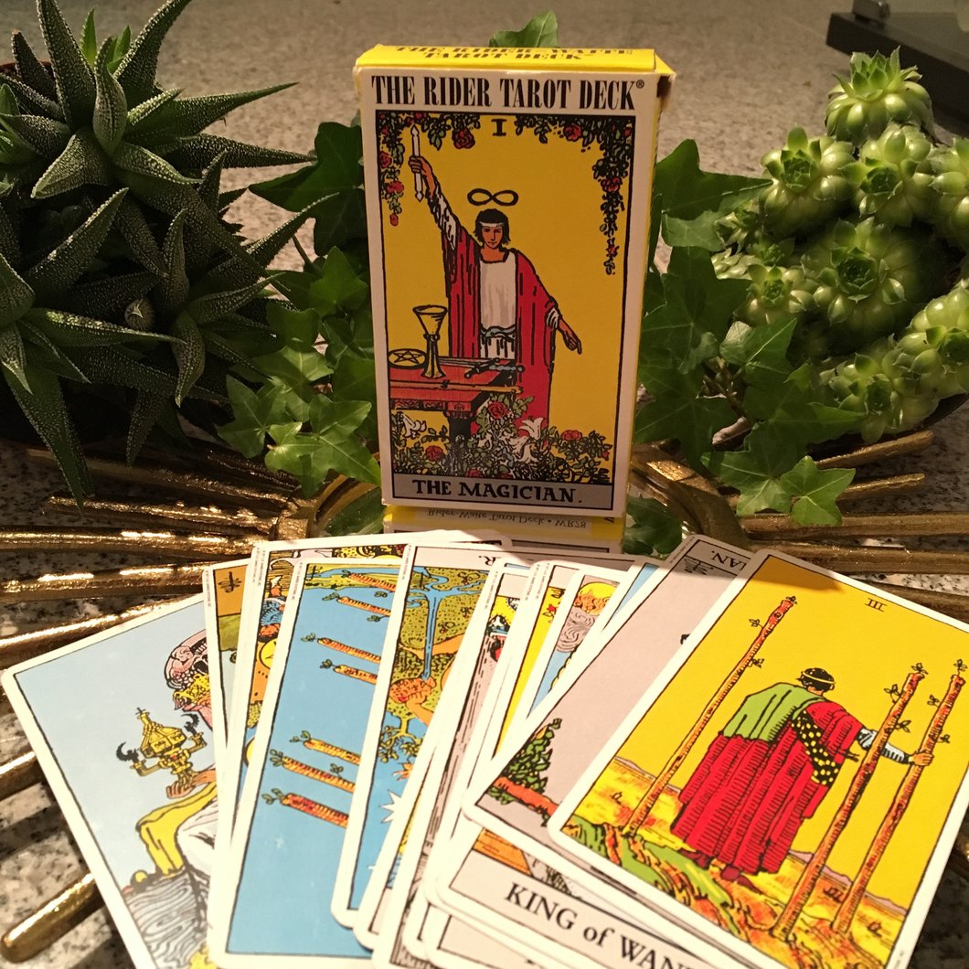 Bài Tarot Kèm Túi Đựng Bài – Bài Bói Tarot Chính Hãng Amalife - The Rider Waite Deck