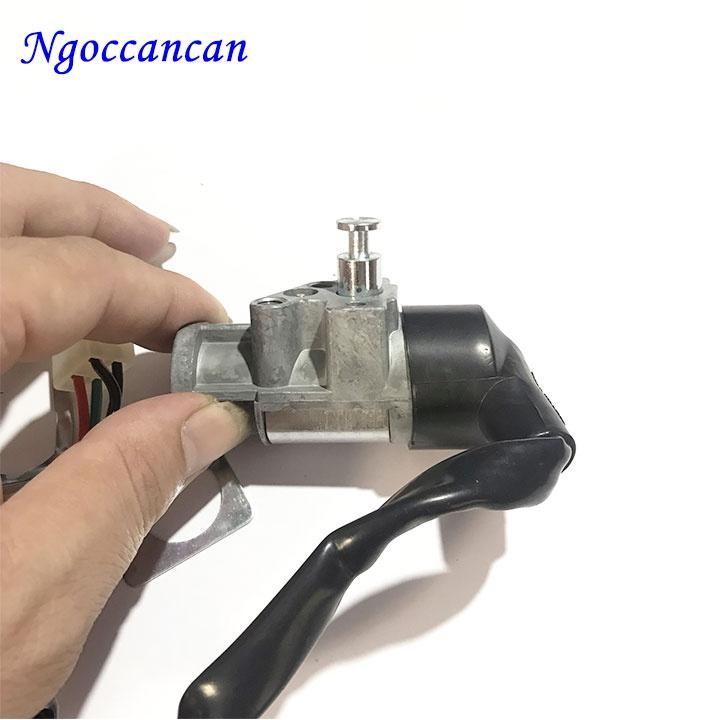 Khóa 2 cạnh xe máy dream