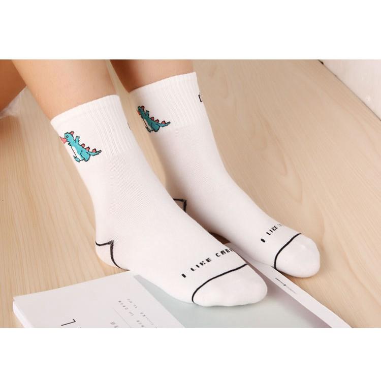 Tất cổ cao thêu hình Hàn Quốc