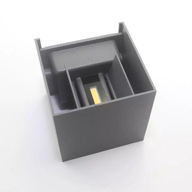 Đèn led gắn tường Đèn tường led hình vuông để ngoài trời, điều chỉnh được góc chiếu, chống nước B9013