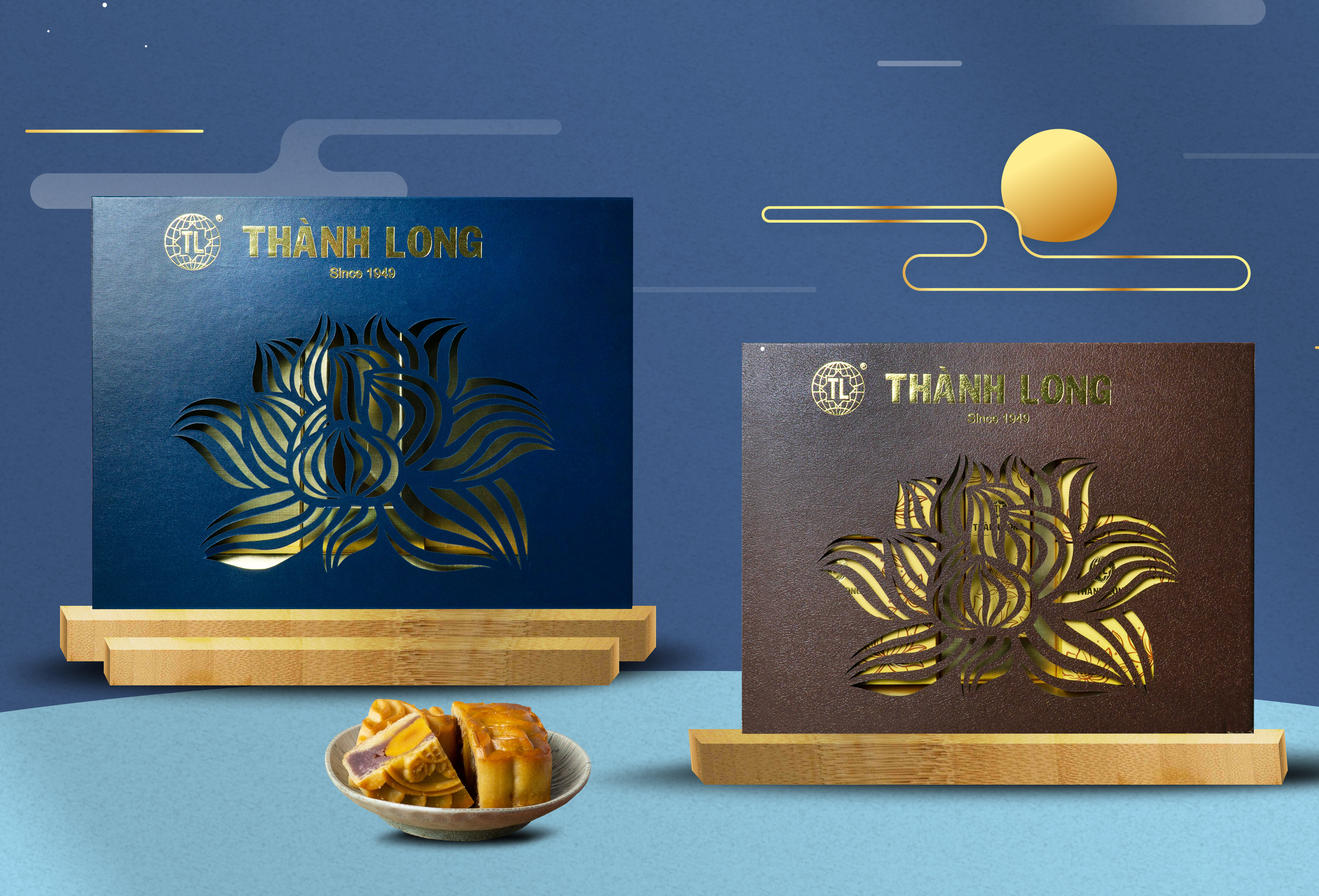 Bộ hộp Bánh trung thu 4 bánh 2 trứng 220g Trường Phúc - Thành Long - 880g - tặng 1 hộp trà - VIỆT NAM