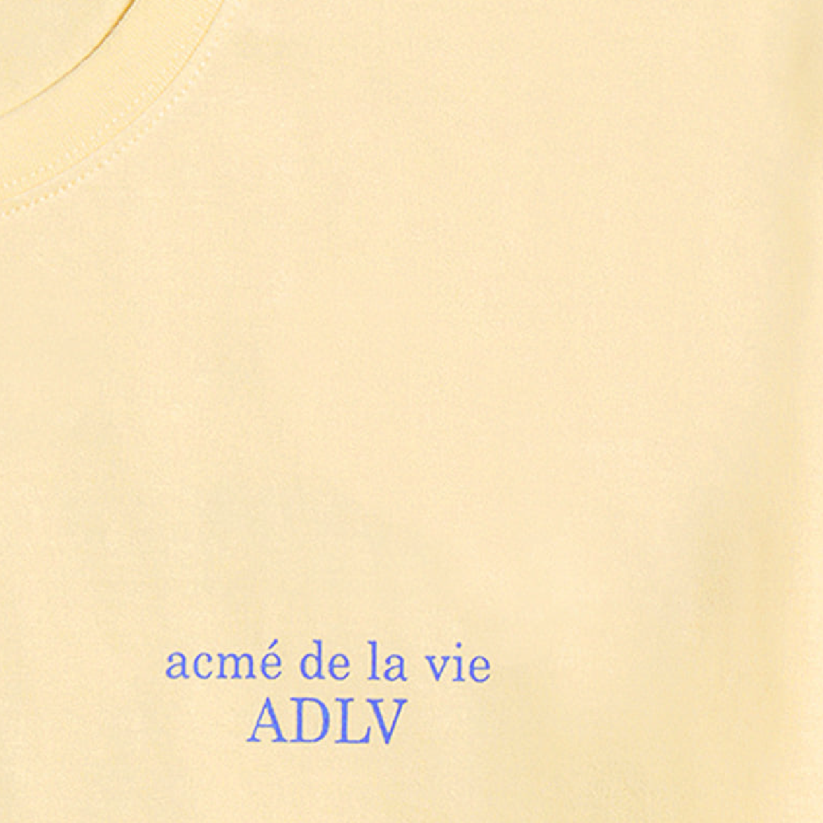 Áo thun ngắn tay cổ tròn ADLV Basic Yellow - Vàng Trơn