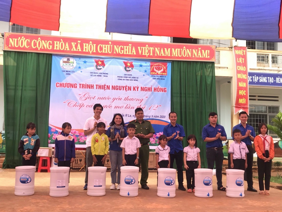 Bình lọc gốm, SWACF 20LCWF - Công nghệ Unicef tài trợ