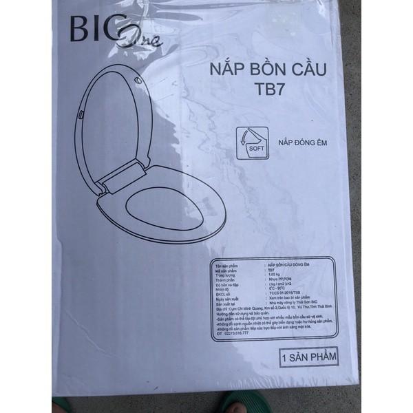 Nắp bồn cầu êm cao cấp Hùng Anh .