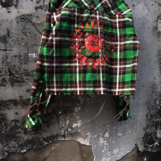 Áo “TVD PINE BLING BLING FLANNEL | CROPPED