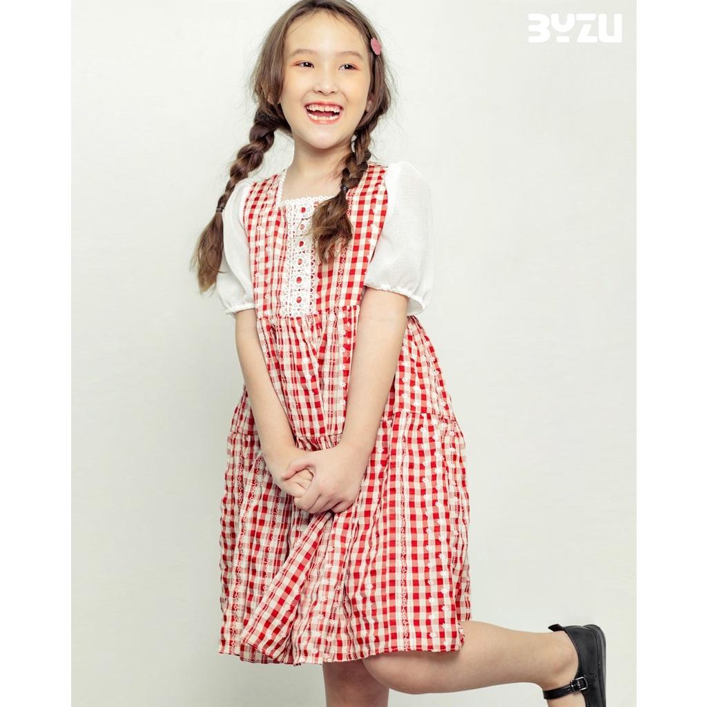 Váy đầm bé gái BYZU, vải cotton caro hoa nhí màu đỏ xinh xắn