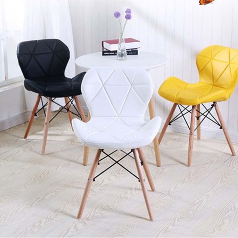 Ghế Eames Kachi chân gỗ bọc simili E7