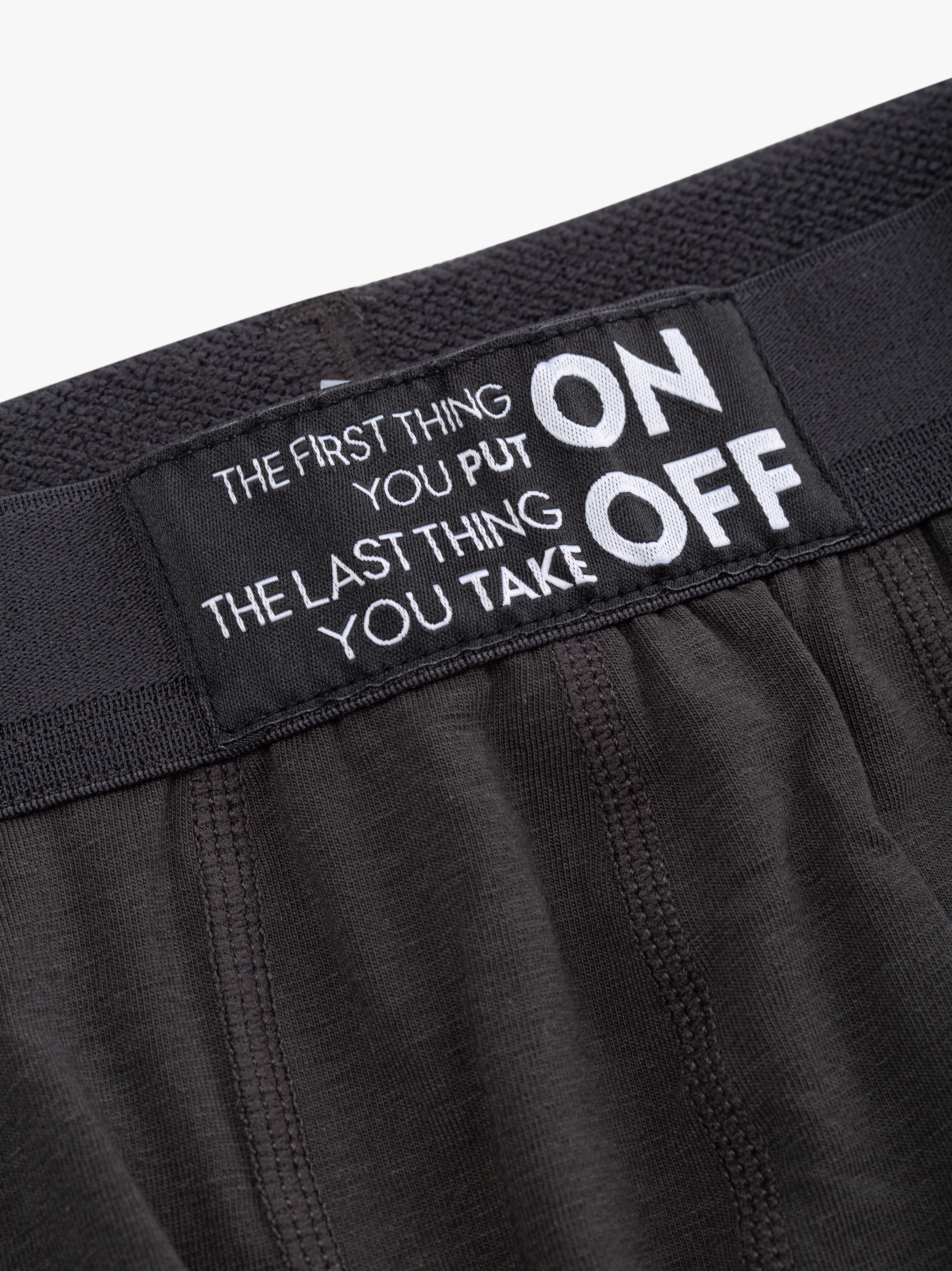 Combo 3 quần lót nam cotton lành tính dáng trunk thoáng mát thấm hút mồ hôi ONOFF màu ngẫu nhiên- 18UQ24A035-55