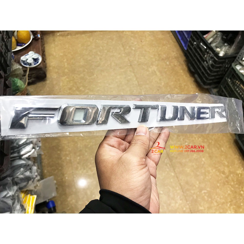 Tem logo chữ nổi Fỏtuner dán trang trí xe ô tô Fortuner 3D