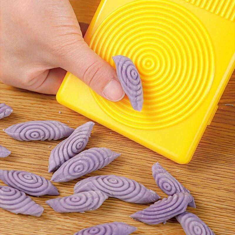 3 Set Spaghetti Macaroni Pasta Maker Rolling Pin Baby Food Supplement Molds Macaroni Making Mold Manual Kitchen Accessories