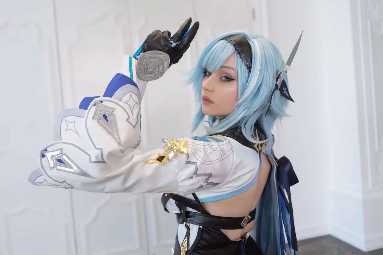 hình cosplay chapter 185 11