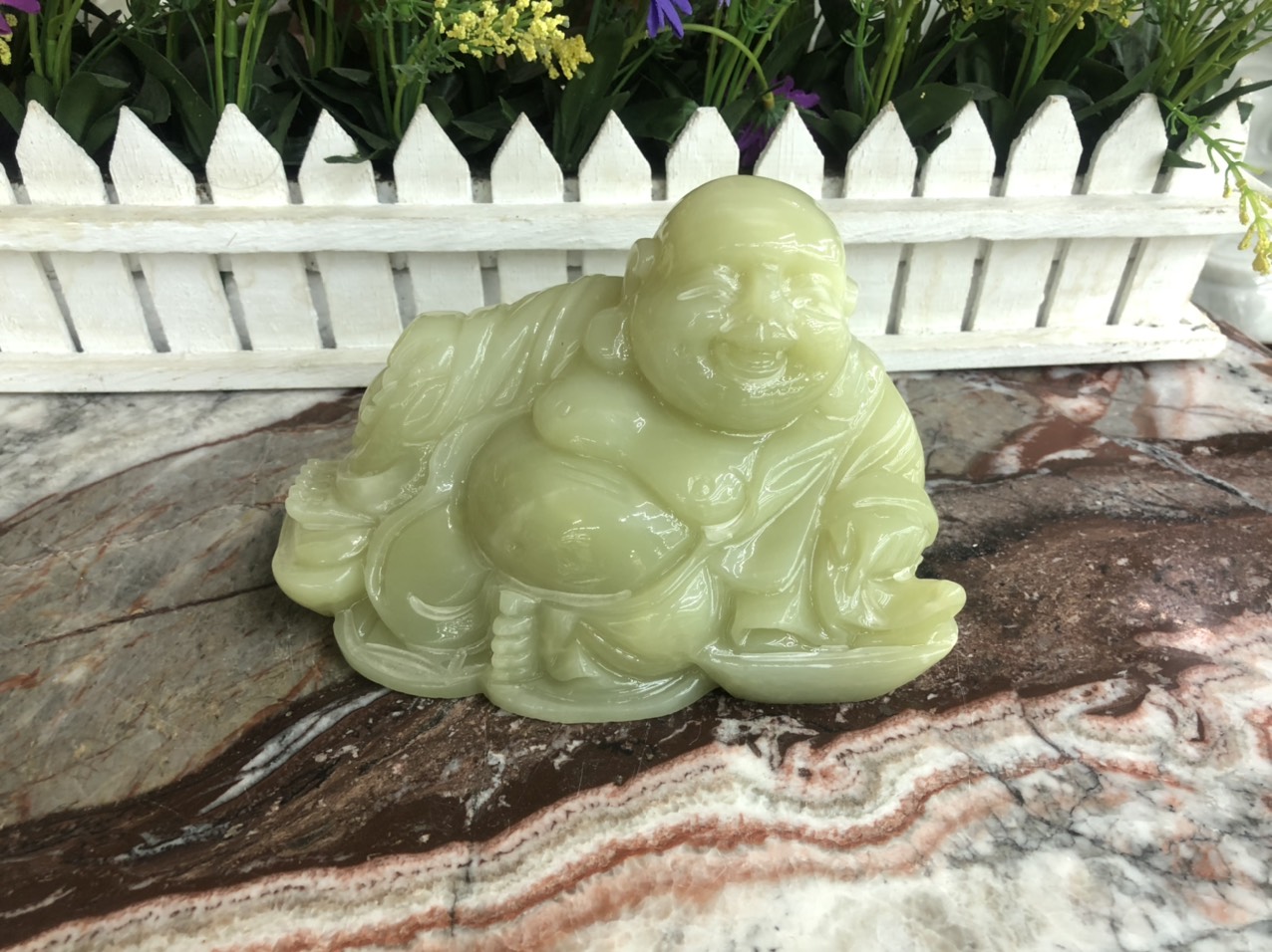 Tượng Phật Di Lặc ngồi trên thỏi vàng chiêu nạp tài lộc phong thủy đá ngọc Onyx - Dài 16cm