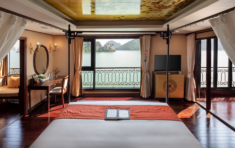 Du Thuyền Indochine Cruise 5* Hạ Long 2N1Đ, Khởi Hành Hàng Ngày
