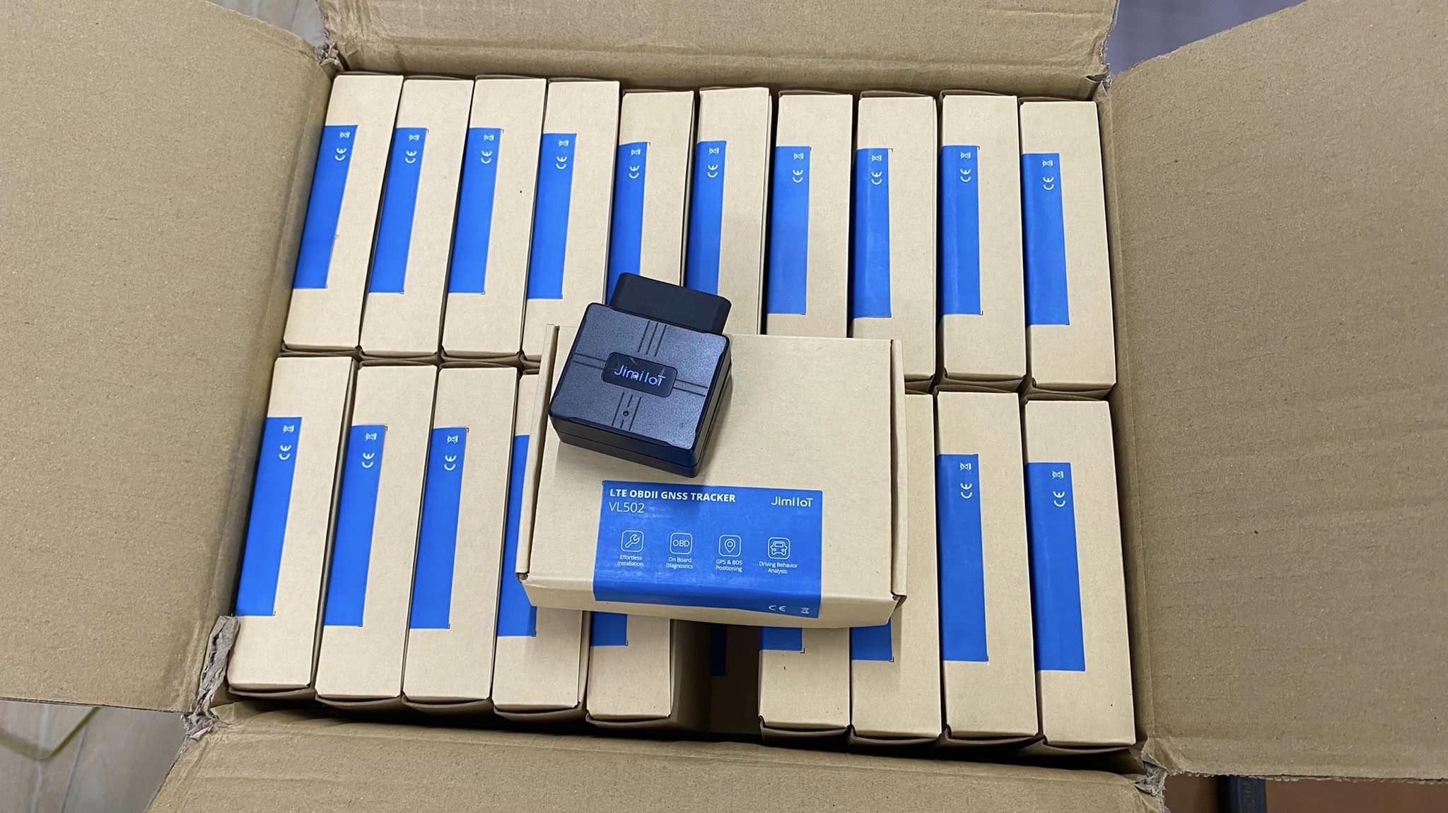 Định Vị Ô tô VL502 Cắm Cổng OBD-II Chip 4G - Cắm là chạy