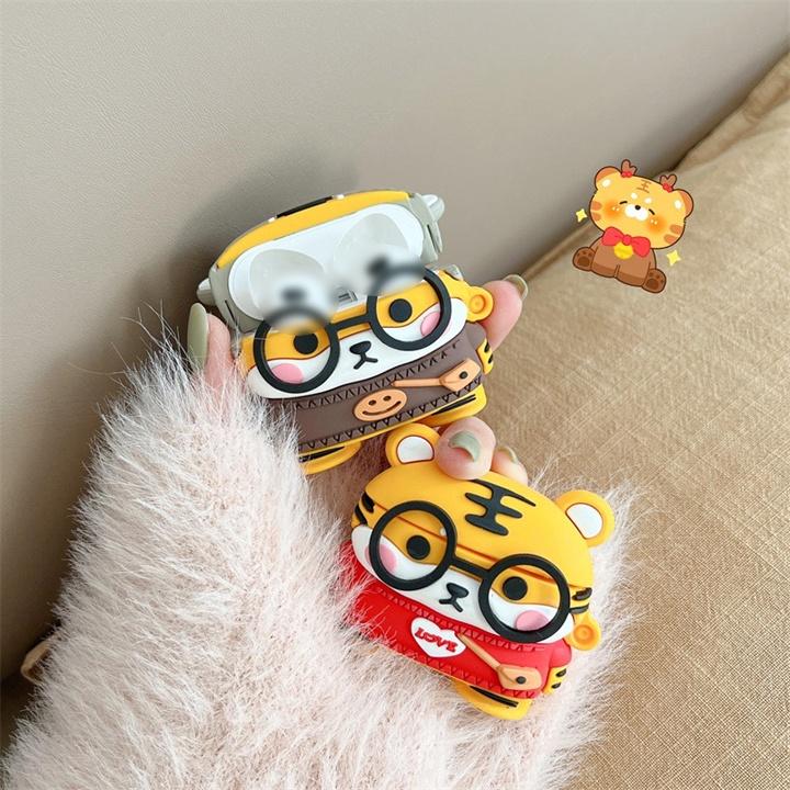 Bao Case cho Airpods 1/2/3/Pro Chú Hổ Đeo Kính , Ốp Airpods Cute - Mã TZAP397