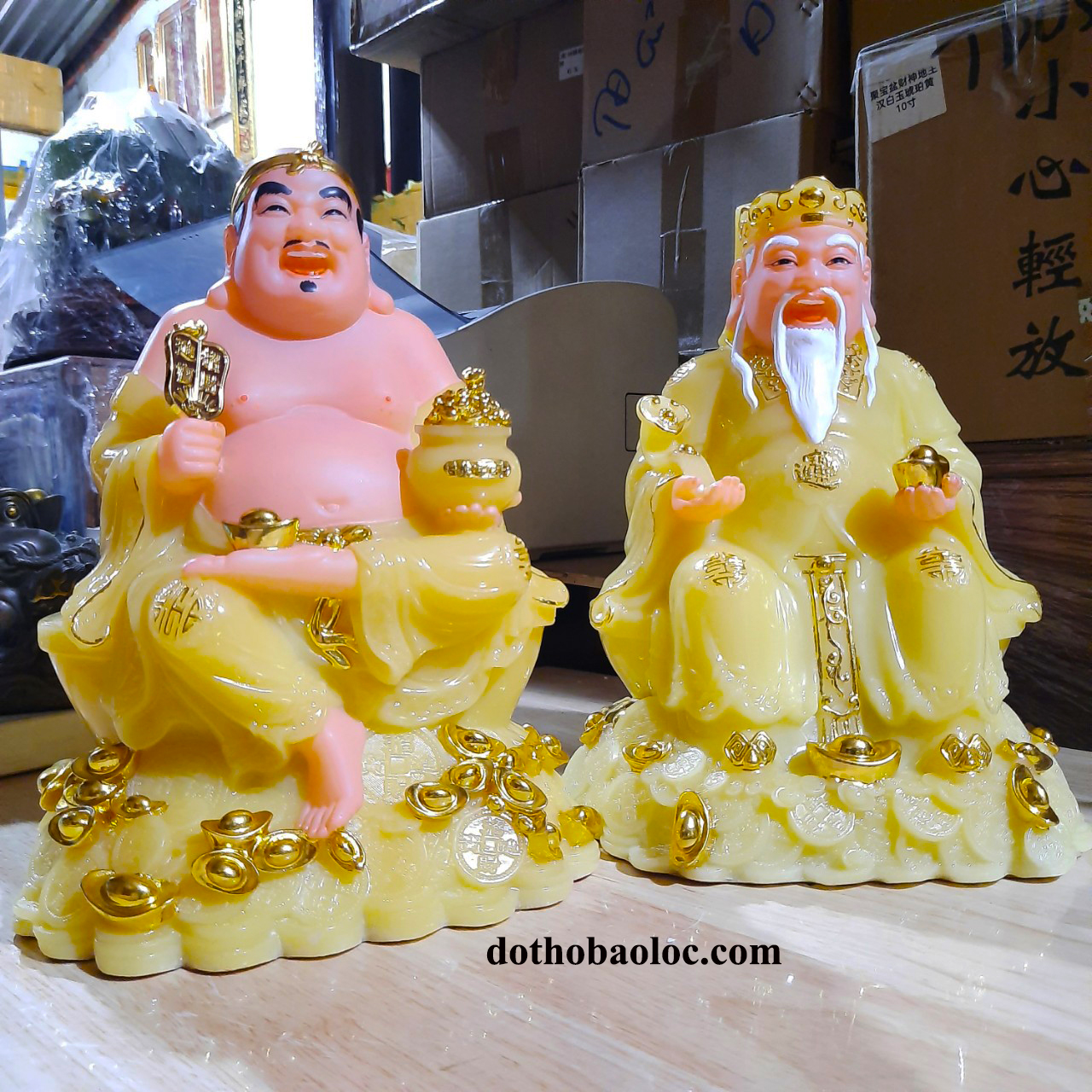 Cặp tượng thần tài ông địa đá cao cấp nhập khẩu Đài Loan màu vàng  cao 25cm