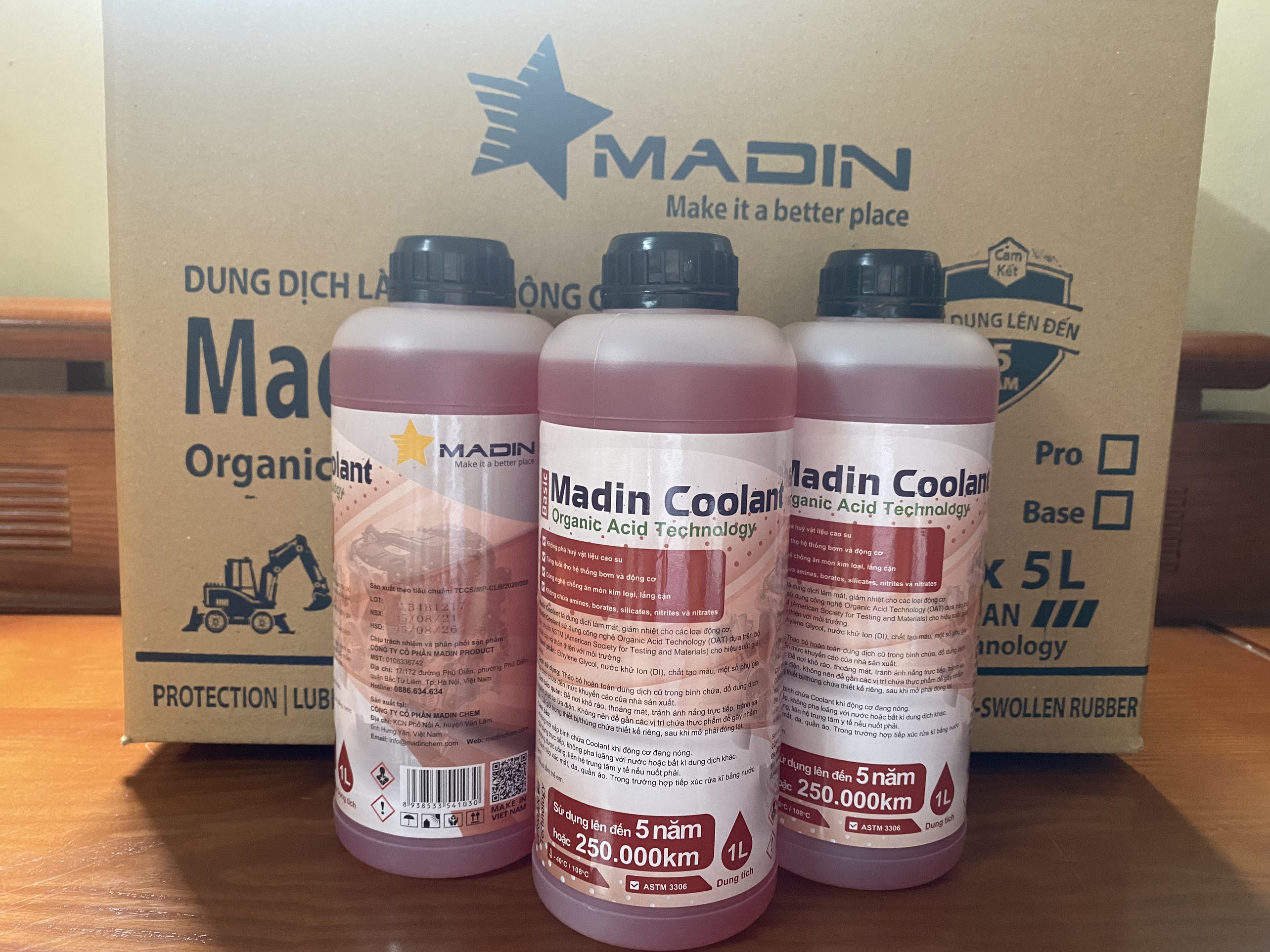 Dung dịch làm mát động cơ ô tô Madin Coolant Basic 1lít